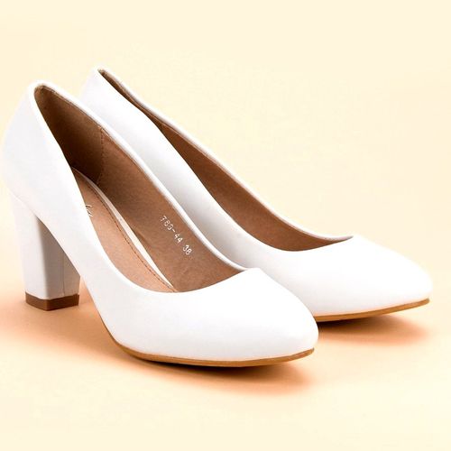 Białe Czółenka r.39 na Arena.pl