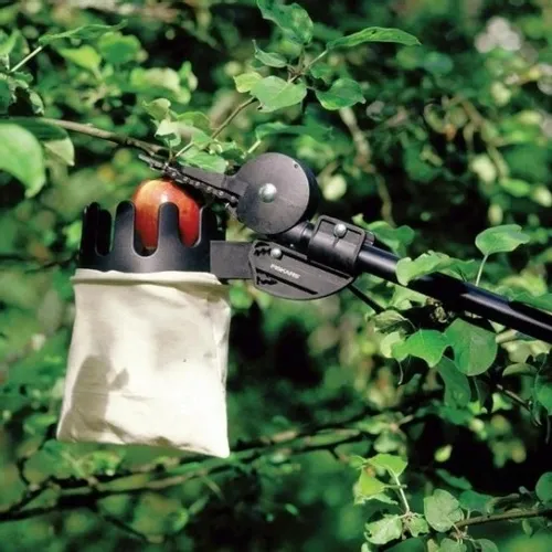 Sekator teleskopowy Fiskars UP86 + Piła UP80 na Arena.pl