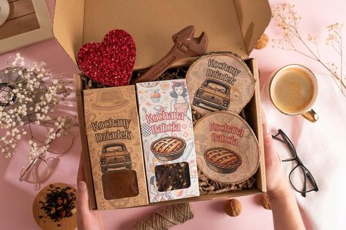 PREZENT NA DZIEŃ BABCI I DZIADKA zestaw z nadrukiem podkładki kawa herbata na Arena.pl