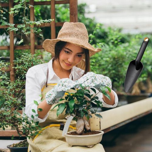 FISKARS ŁOPATKA SZEROKA Z TWORZYWA SOLID 1071899 na Arena.pl