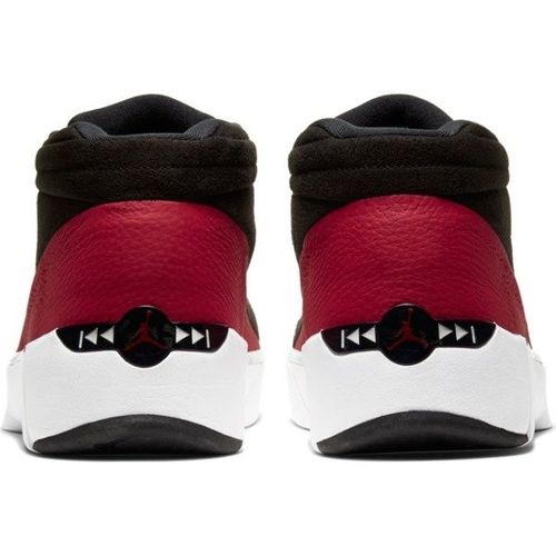 Buty Jordan Team Showcase - CD4150-600 45 na Arena.pl