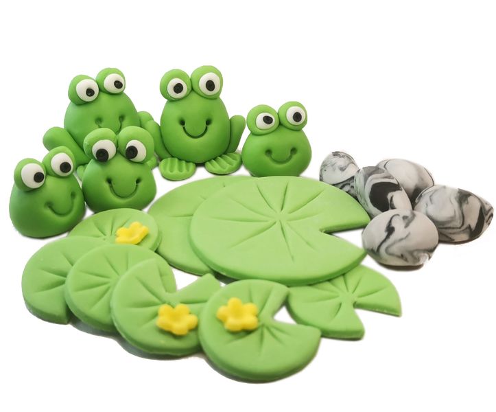 Zestaw na tort żabki żaby 5szt + dodatki /ZNK5 zdjęcie 1