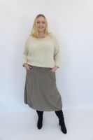 Beżowy Sweter Bukla Damski z Wycięciem w Szpic UNI