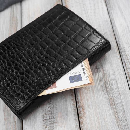 portfel damski skórzany mały czarny croco w orientacji poziomej na Arena.pl