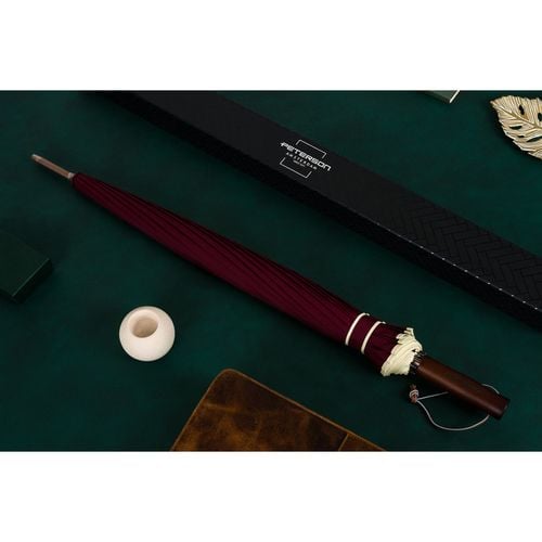 czerwony, elegancki parasol rządowy - peterson na Arena.pl