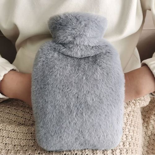 DUŻY TERMOFOR NA WODĘ 1L W POKROWCU PLUSZOWY OGRZEWACZ GUMOWY W SWETERKU na Arena.pl