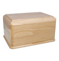 Drewniana urna wykonana z jasnego drewna