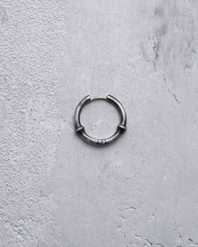 Srebrny kolczyk - kółko DOMAS na Arena.pl