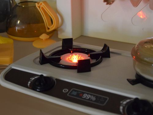 ZABAWKOWA INTERAKTYWNA BRĄZOWA KUCHNIA  AKCESORIA na Arena.pl