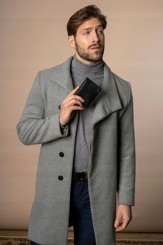 BETLEWSKI Portfel męski skórzany z przegródkami miejsce na zdjęcie na Arena.pl