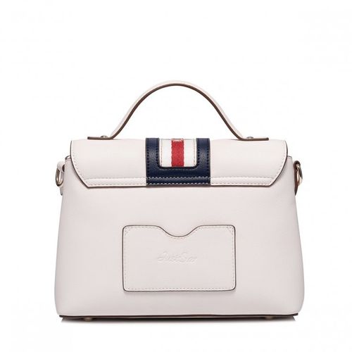 Oryginalny kuferek ecru na Arena.pl