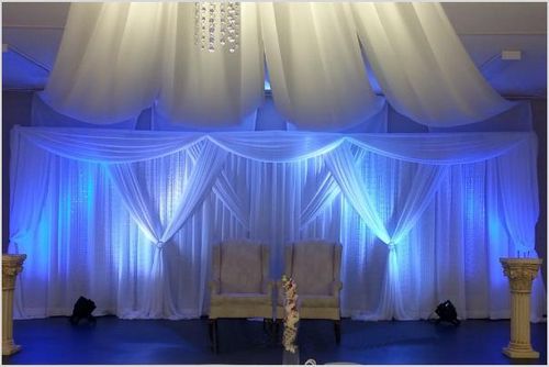 Biały materiał do dekoracji 6m dekoracja ścianki ślub komunia roczek na Arena.pl