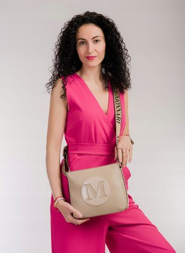 MONNARI Torebka na ramię LISTONOSZKA Pojemna PASEK LOGO PREMIUM Beżowa na Arena.pl