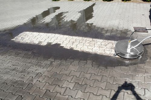 PŁYN DO MYCIA KOSTKI BRUKOWEJ PLANDEK ELEWACJI Z PLAM OLEJU 5L SKUTECZNY na Arena.pl