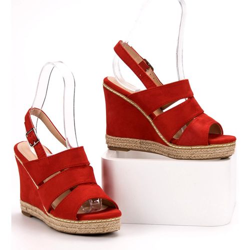 Czerwone Sandały r.40 na Arena.pl