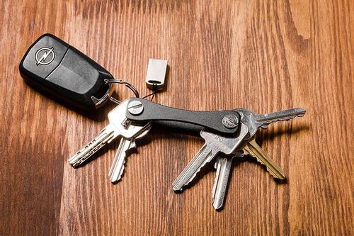 CZARNY ORGANIZER DO KLUCZY na Arena.pl