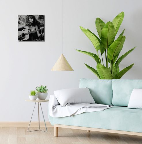 Obraz 30x30cm Młoda Gitarzystka na Arena.pl