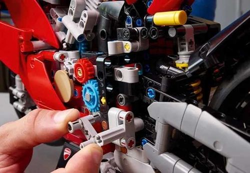 42202 - LEGO Technic - Motocykl Ducati Panigale V4 S na Arena.pl