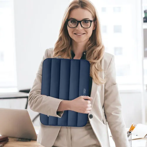 torba tech-protett fluffy na laptopa 13-14 - granatowa na Arena.pl
