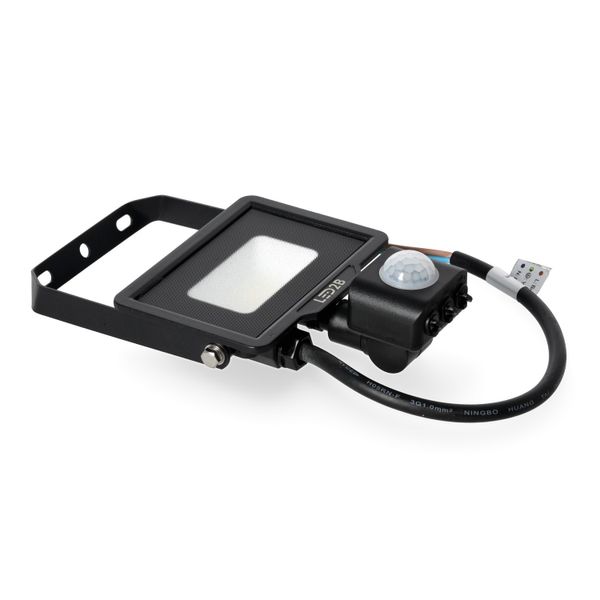 Praktyczny projektor oświetleniowy TOKIO PRO 10W czarny 4000K zdjęcie 6