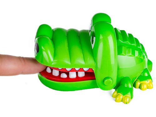 DLA DZIECI  GRA ZRĘCZNOŚCIOWA KROKODYL  CHORY ZĄBEK na Arena.pl