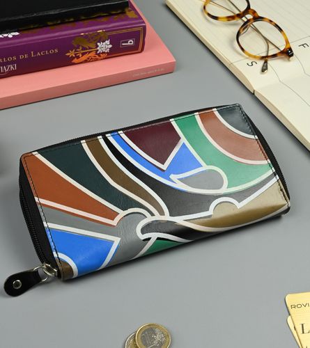 portfel damski w typie piórnika ze zdobioną fakturą, skóra naturalna na Arena.pl