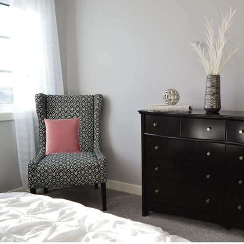 Poduszka dekoracyjna z aksamitu Różowa Aksamitna Poszewka 45x45 na Arena.pl