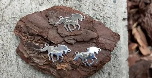 SREBRNY NASZYJNIK KOŃ KONIK OGIER pudełko + grawer wyprodukowano w Polsce zdjęcie 3