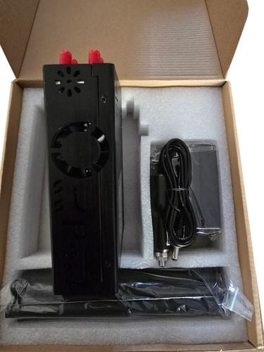 ZAGŁUSZACZ 2G 3G 4G 5G 5,8G 2.4G WIFI VHF UHF GSM LTE jammer 12 anten 22W na Arena.pl