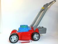 Kosiarka z koszem 09472