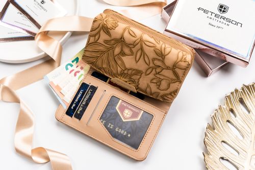 portfel damski ze skóry ekologicznej z botanicznym wzorem - peterson na Arena.pl