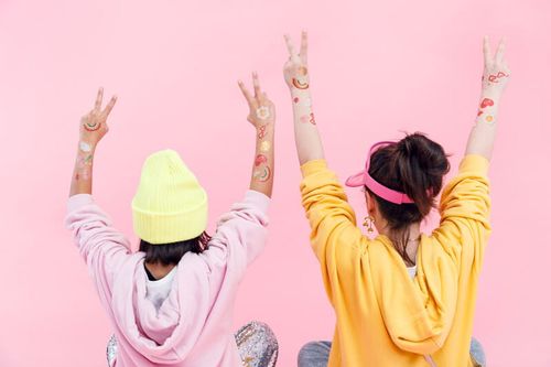 Tatuaże zmywalne Stokrotki na Arena.pl