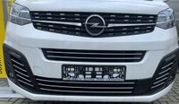 Opel VIVARO - Listwy CHROM GRILL atrapa zderzak