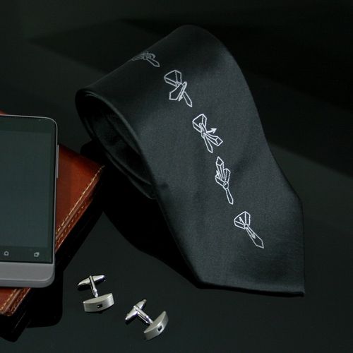 Krawat z instrukcją na Arena.pl