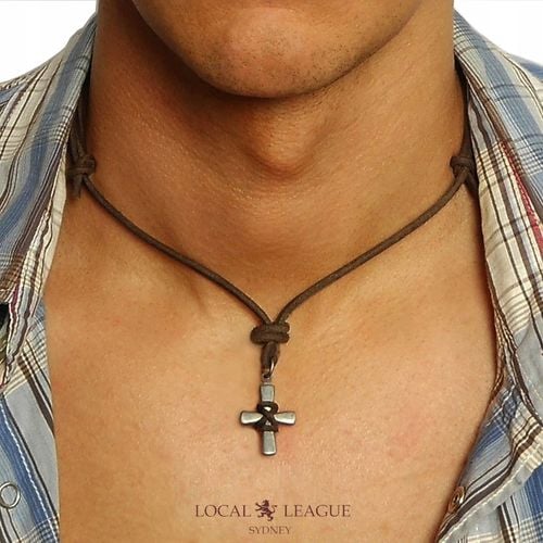 NASZYJNIK MĘSKI WISIOREK KRZYŻYK AUSTRALIA REGULACJA DŁUGOŚCI KRZYŻ RZEMIEŃ na Arena.pl