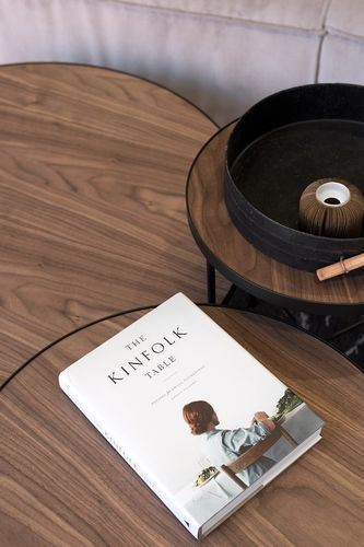 Stolik TRE 430 orzech amerykański na Arena.pl