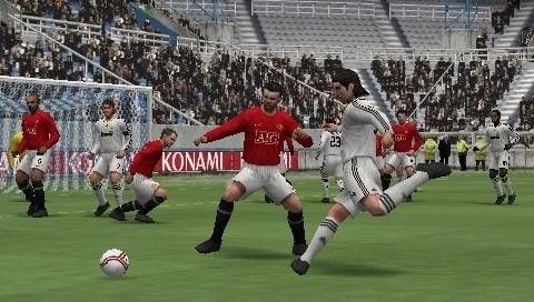 PES 2009 - PRO EVOLUTION SOCCER 2009 [PSP] na Arena.pl