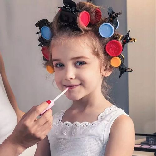 ZESTAW KUFEREK KOSMETYKÓW DO MAKIJAŻU I PAZNOKCI DLA DZIECI PREZENT na Arena.pl