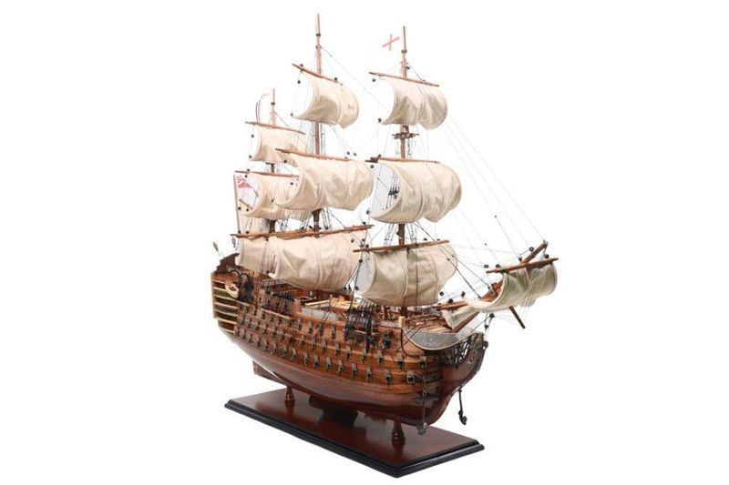 Ekskluzywny model żaglowca HMS Victory VIC80R zdjęcie 1
