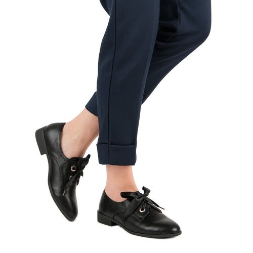 Wiązane Półbuty r.41 na Arena.pl