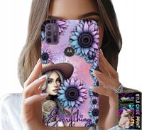 ETUI DO MOTOROLA MOTO G10 / G30 - KOBIETA W SŁONECZNIKACH, KOBIECE WZORY