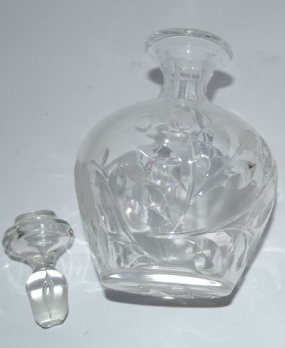 Mała kryształowa karafka na Arena.pl