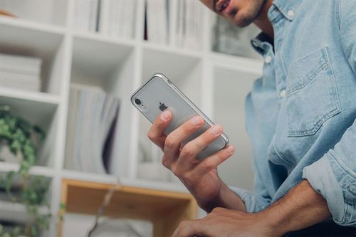 Moshi Vitros - Etui do iPhone XR (Raven Black) na Arena.pl