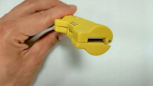 Ściągacz izolacji do kabli JOKARI no14 - 30140 na Arena.pl