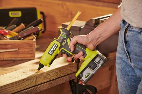 RYOBI AKUMULATOROWY PISTOLET DO KLEJU NA GORĄCO SZTYFTY 11-12mm RGL18- na Arena.pl