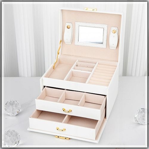 SZKATUŁKA KUFEREK NA BIŻUTERIĘ POJEMNY ELEGANCKI PUDEŁKO Z LUSTERKIEM BIAŁE na Arena.pl