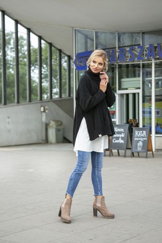 Sweter oversize F551 Ecru UNI na Arena.pl