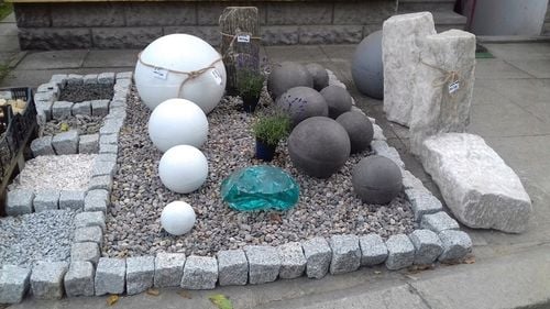 Grys granit 8-16 dalmatyńczyk kamień ozdobny ogrodowy 20 kg na Arena.pl