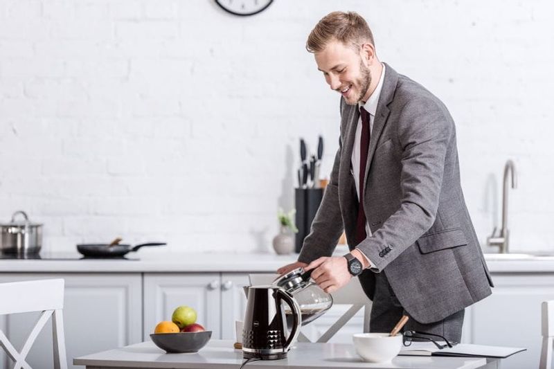 Czajnik bezprzewodowy Eldom C270C OSS zdjęcie 4