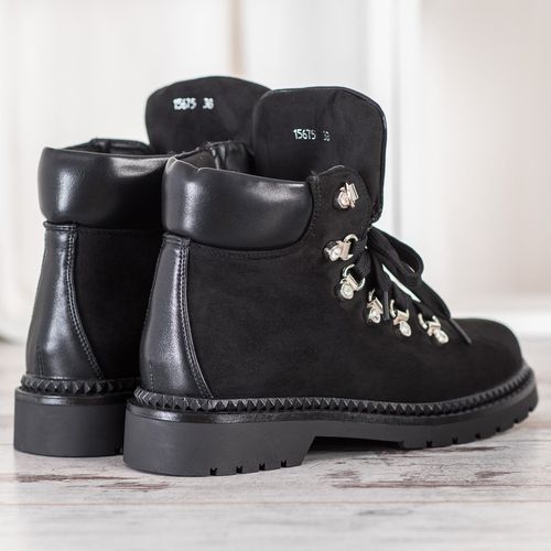 Czarne Traperki r.40 na Arena.pl